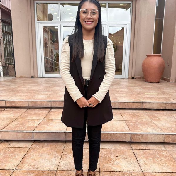 Adriana Gissel Ibañez-Vocal segunda
